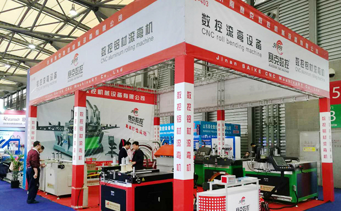 公司參加上海2017國(guó)際門(mén)窗幕墻展覽會(huì)，取得圓滿(mǎn)成功